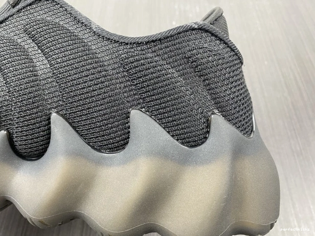 400 H68032 ADIDAS YEEZY 0707